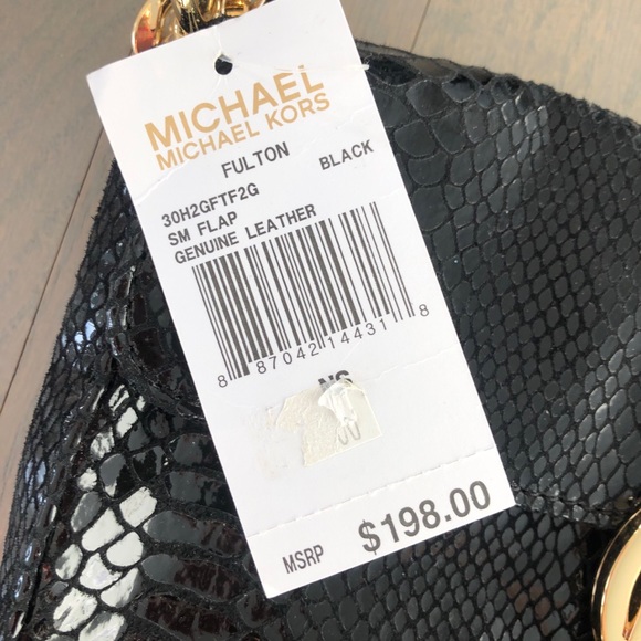Michael Kors Fulton Bag  NWT $198, marked down - Picture 3 of 4